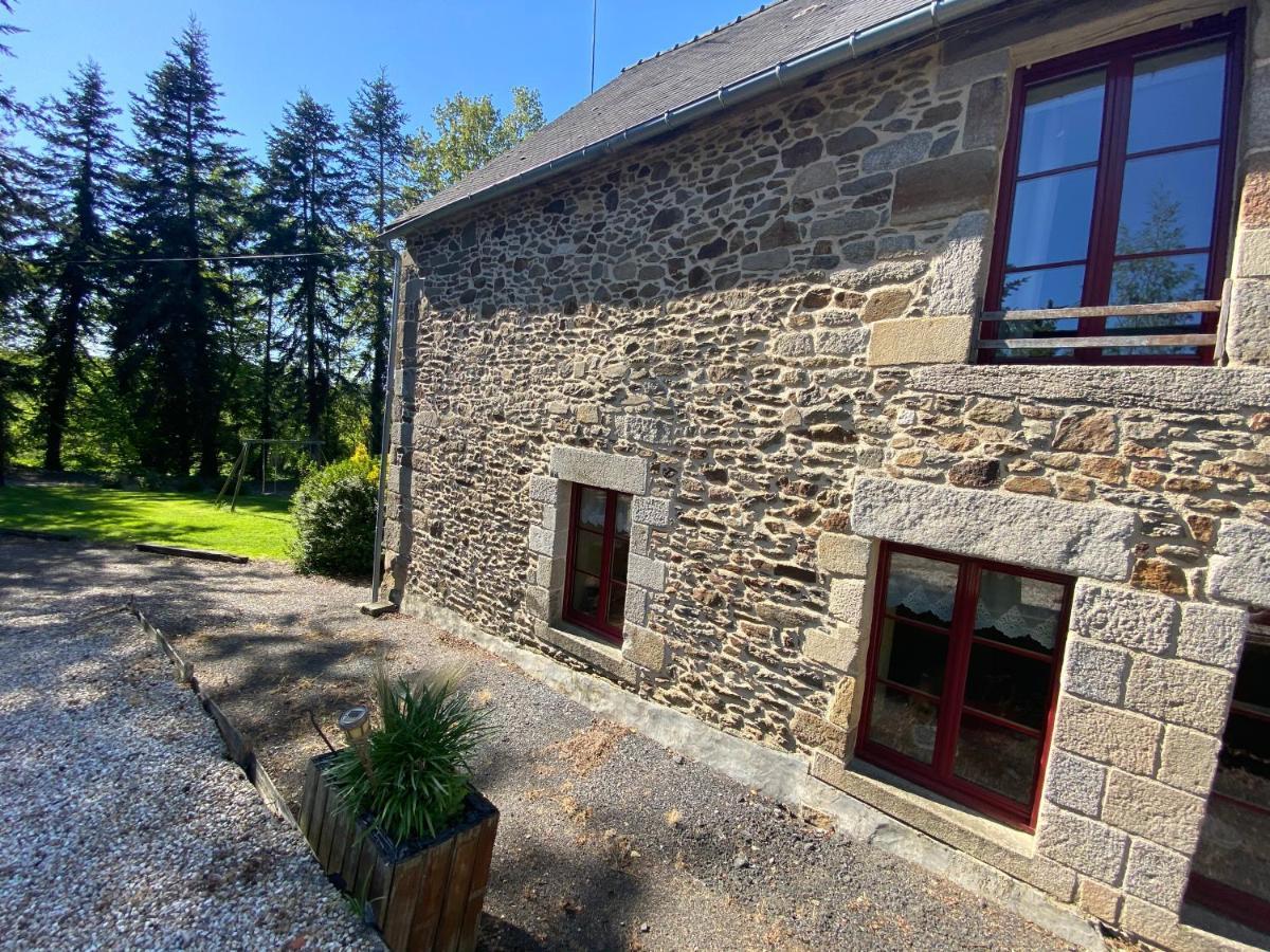 دينان Maison D'Hotes & Gites Domaine De La Garaye المظهر الخارجي الصورة